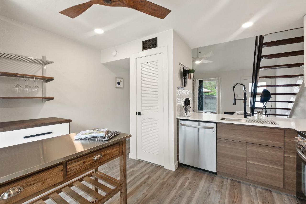 Contemporary Couples Getaway Near Austin Favorites - Loft 21公寓 外观 照片